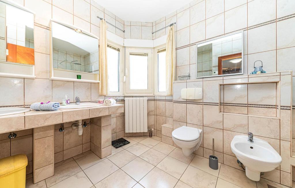 Luksuzna Villa Sa Privatnim Unutarnjim Bazenom Villa Garden Podstrana Eksteriør billede